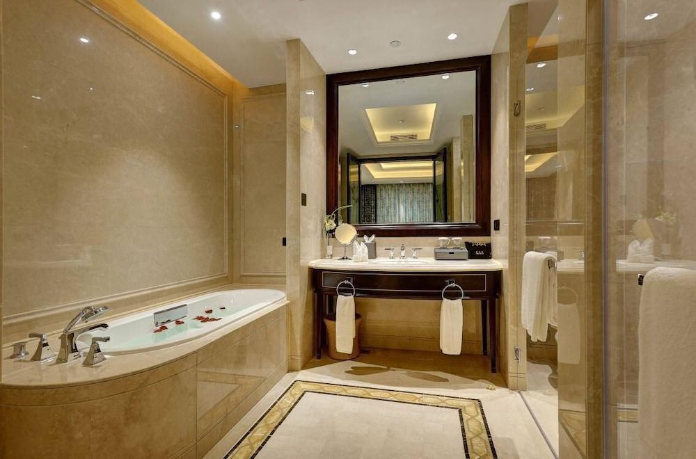 Hangzhou Capital Star Hotel Bagian luar foto