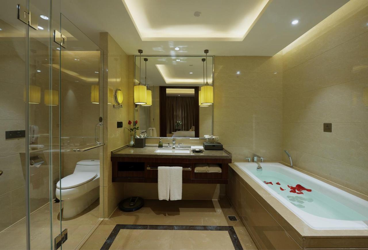 Hangzhou Capital Star Hotel Bagian luar foto